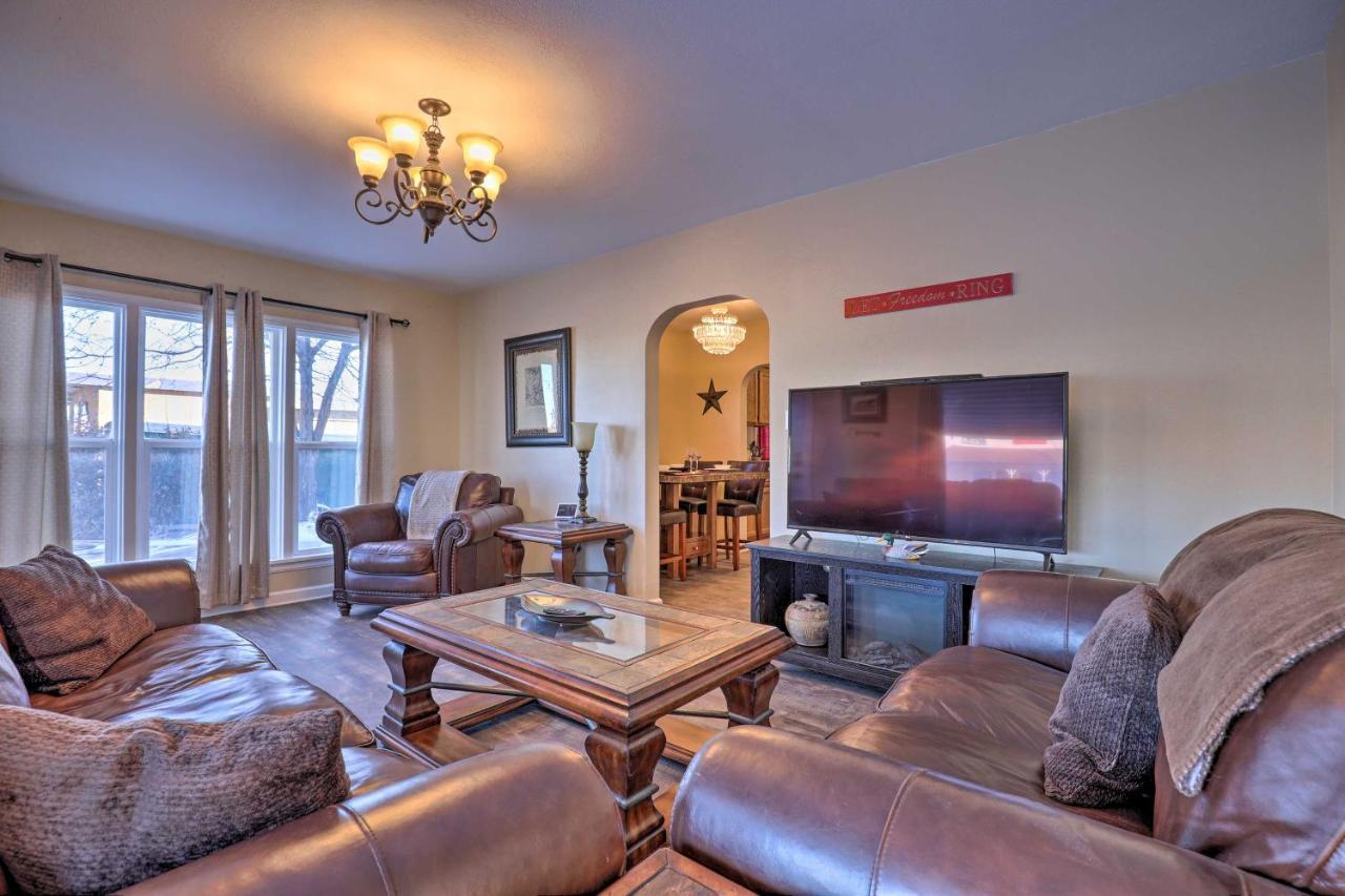 Downtown Cedar House Less Than Half Mi To Suu Campus! Holiday home *