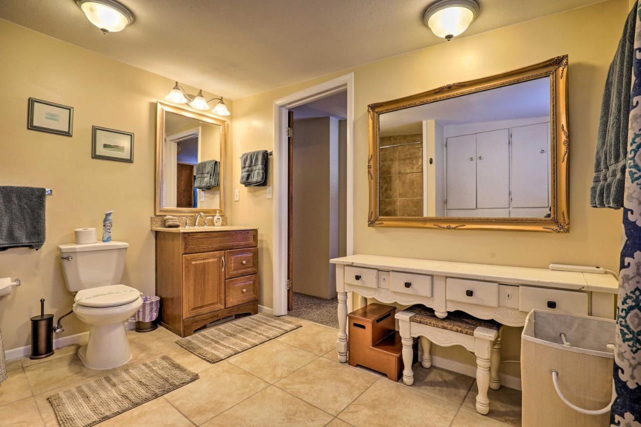 Downtown Cedar House Less Than Half Mi To Suu Campus! Holiday home