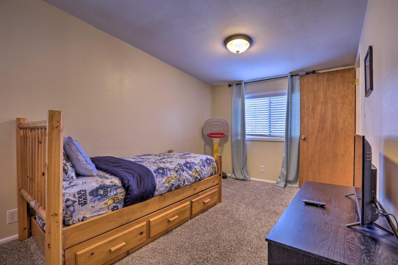 Downtown Cedar House Less Than Half Mi To Suu Campus!